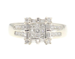 0.80 Ctw Princess, Baguette & Round Diamond 14KT Gold Square Cluster Halo Ring