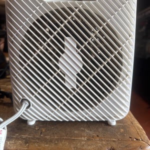 PELONIS PSH08F1AWW / HEATER