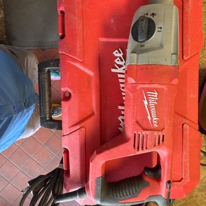 MILWAUKEE 5262-21 / HAMMER DRILL 