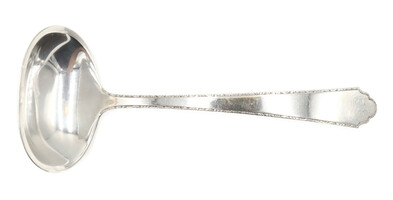 Solid Gravy Ladle William & Mary (Sterling, No Monos) by Lunt Silver 5 7/8" 47g