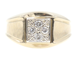 Men's 0.40 Ctw Round Lab-Grown Diamond 14KT Yellow Gold Textured Statement Ring