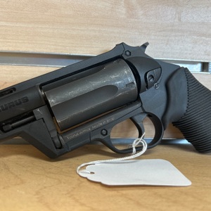 TAURUS  The Judge .45LC/.410GA Double Action Revolver