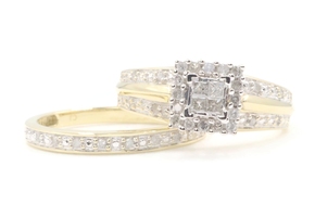 0.42 ctw Round & Princess Cut Diamond Halo 10K Yellow Gold Wedding Ring Set 4.5g