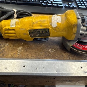 DEWALT DWE4012 / GRINDER