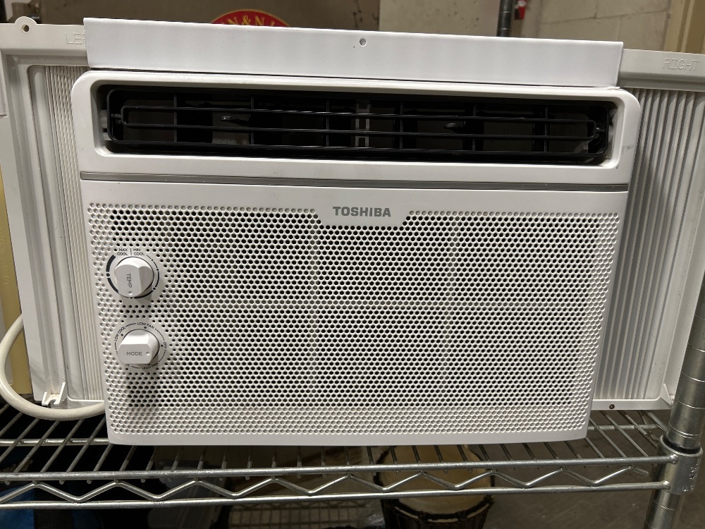 Toshiba 5000 Btu Air Conditioner
