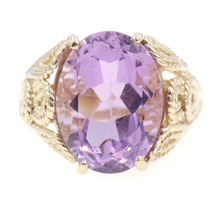 Solitaire 7.50 Ct Oval Cut Amethyst 10KT Yellow Gold Rope Detail Cocktail Ring