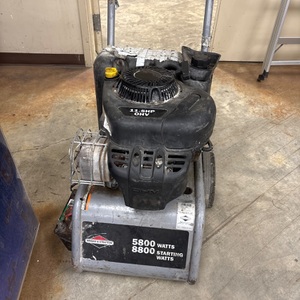 briggs and stratton 030e05 5800 watts generator