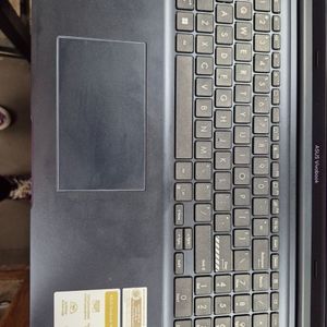 Asus Vivobook 500gb(hd), 8gb (ram),12th gen i3  x1704za-i38512