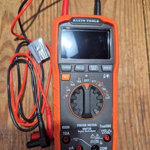 Digital Multimeter, TRMS Auto-Ranging, 1000V, Temp, Low Impedance