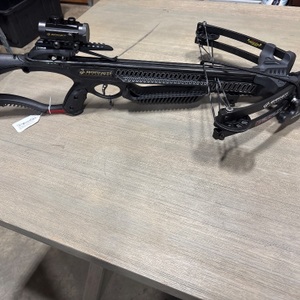 Barnett recruit compound bow w/bag