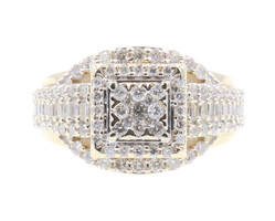 1.35 ctw Round and Baguette Diamond Cluster 10KT Yellow Gold Engagement Ring 