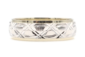 Estate Satin Finish 10KT Two-Tone Gold 6.4mm Diamond-Cut Wedding Band Ring 4.47g