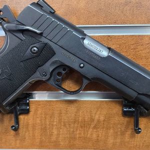Taurus Pt1911 .45 Acp semi automatic pistol 