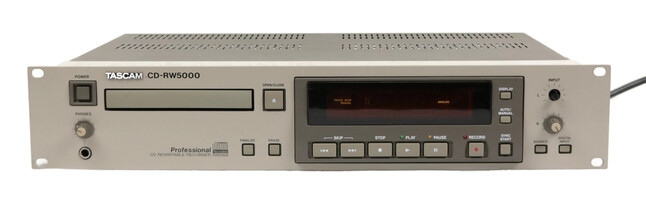 Tascam CD-RW5000 Rack-Mounted CD Recorder
