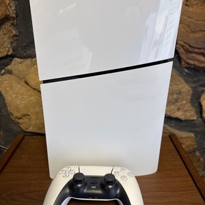 SONY CFI-2015 / PS5 GAMING CONSOLE
