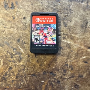 SWITCH / MARIO KART 8 DELUXE 