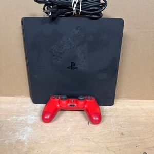 SONY CUH-2215B / PS4 SLIM GAMING CONSOLE
