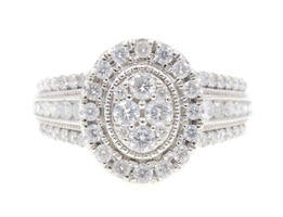1.25 Ctw Round Diamond Oval Cluster 14KT White Gold Halo Engagement Ring 3.95g