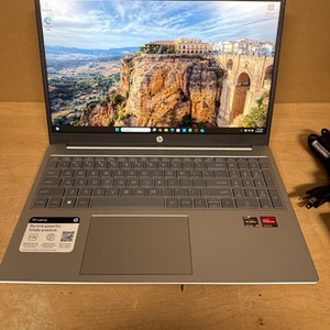 HP 15-FC00770D / LAPTOP