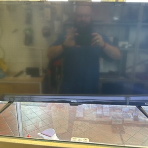 ONN 100012589 / 32 INCH / SMART TV