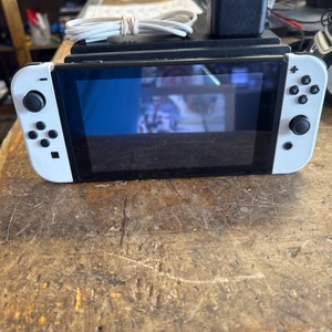 NINTENDO HAC-001(-01) / SWITCH GAMING CONSOLE
