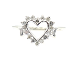 0.25 Ctw Round Single-Cut Diamond Open Heart 10KT White Gold Estate Ring - 1.58g