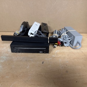 NINTENDO RVL-101 / WII CONSOLE