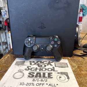 SONY CUH2015A / PS4 GAMING CONSOLE