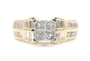 1.47 Ctw Princess, Baguette & Round Diamond 14KT Yellow Gold Engagement Ring 10g