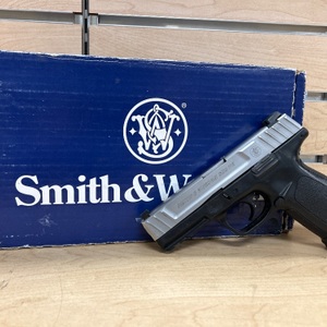 SMITH & WESSON SD9VE 9MM Semi Automatic Pistol 