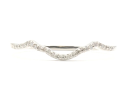 Women's 0.12 ctw Round Diamond 10KT White Gold 1.2mm Wide Wedding Band Ring 0.8g