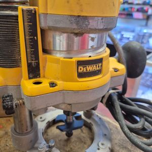 Dewalt Plunge Router DW618 Adapter for Dewalt Track Saw Guide Rails 2-1/4 HP