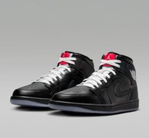 Nike Air Jordan 1 Mid SE Black Metallic Reimagined Size 8.5