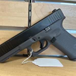 GLOCK 17 Gen 5 9MM Semi Automatic Pistol 