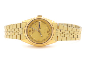 Seiko Women's Gold Toned Bracelet Band Analog 24mm Watch Model: 4206-0440 