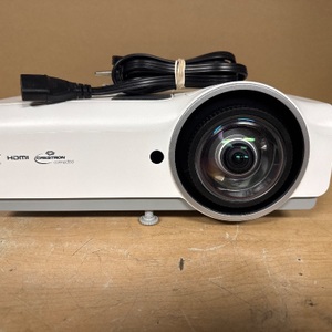VIVITEK DW884ST PROJECTOR