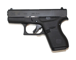 GLOCK 42 .380 Semi Auto Like New with 4 Mags