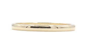 Benchmark 14KT Yellow Gold 1.7mm Thin Classic Wedding Band Ring Size 6 - 1.20g