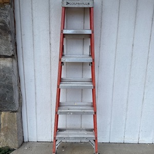 LOUISVILLE FS1506 / STEP LADDER