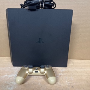 SONY CUH-7215B PS4 PRO GAMING CONSOLE