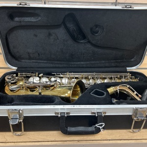 SELMER SAS301 Alto Saxophone