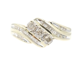 Women's Diagonal 1/2 TW Round & Baguette Diamond 10KT Gold Bypass Ring 3.07g