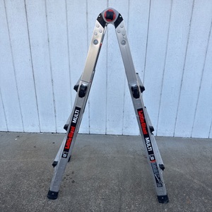 LITLLE GIANT MULTI 14