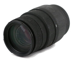 Sigma DG 70-300mm Zoom and Macro Lens