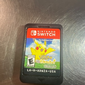 NINTENDO SWITCH Pokemon: Let's Go, Pikachu!