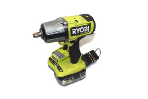 Ryobi pbliw01 1/2 inch 18v Impact Wrench with Battery and Charger