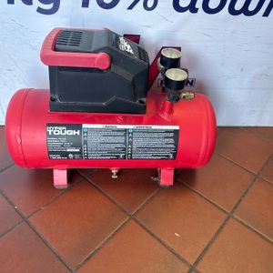 Hyper Tough 0100313A / AIR COMPRESSOR