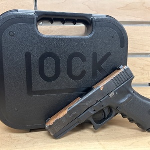 GLOCK 21 .45 Semi Automatic Pistol 