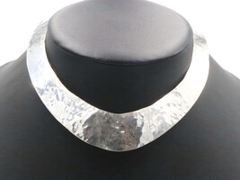Estate Sterling Silver 925 22.7mm Wide 15" Hammered Collar Necklace - 28.61g