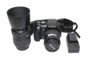 Olympus e-500 DSLR Digital Camera Bundle